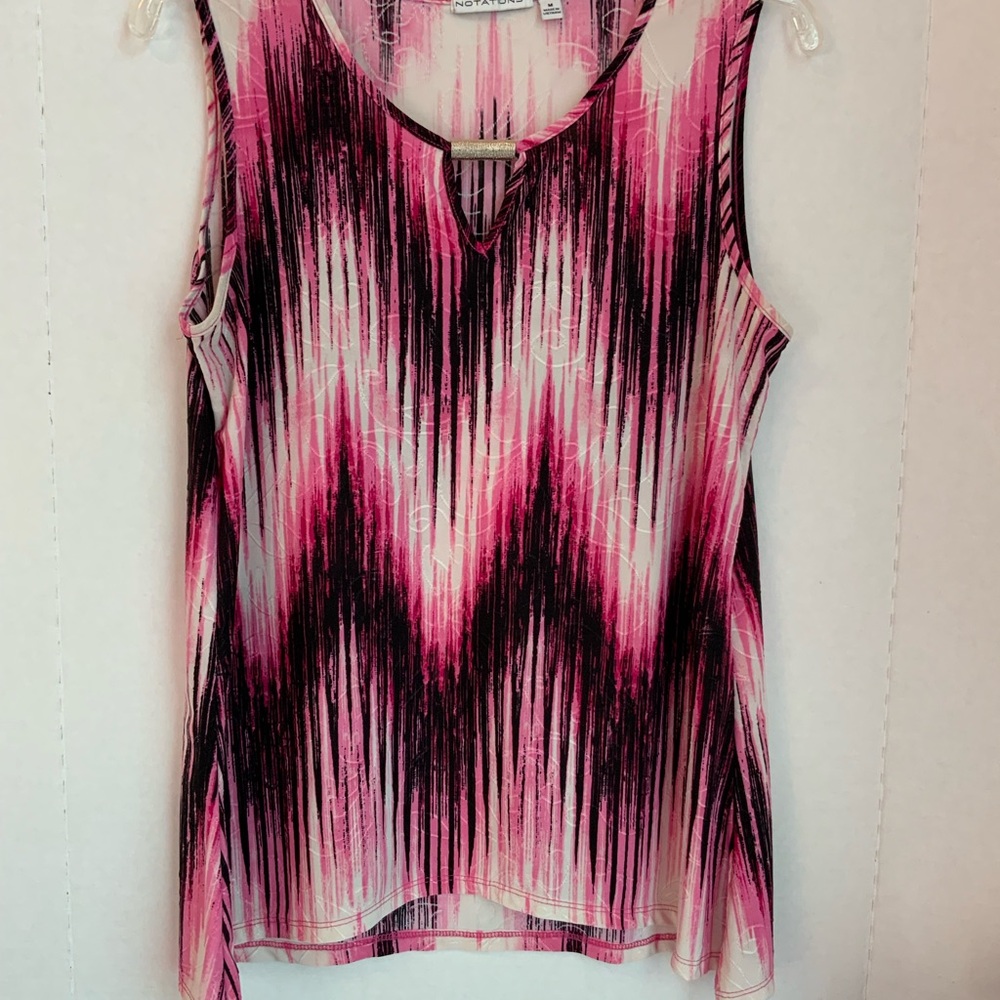 Bright design shirt medium